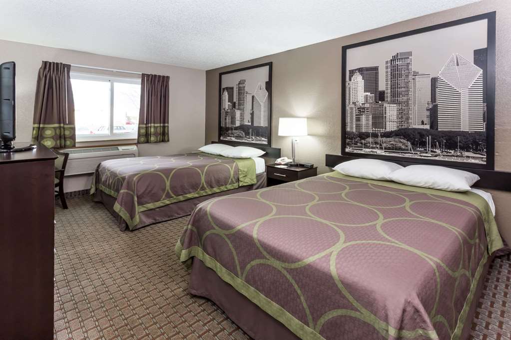Super 8 by Wyndham Mundelein Libertyville Area - photo 3