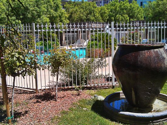 Manor Suites - photo 15