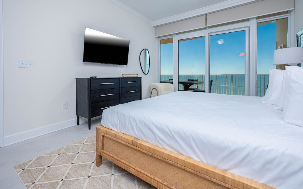 Phoenix Gulf Towers 2104 4 Bedroom Condo - photo 6