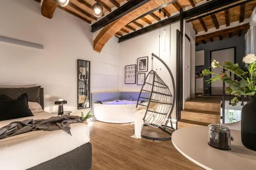 City Life Idromassaggio Nel Centro Storico — 4-Star Luxury Hotel in Siena, Italy