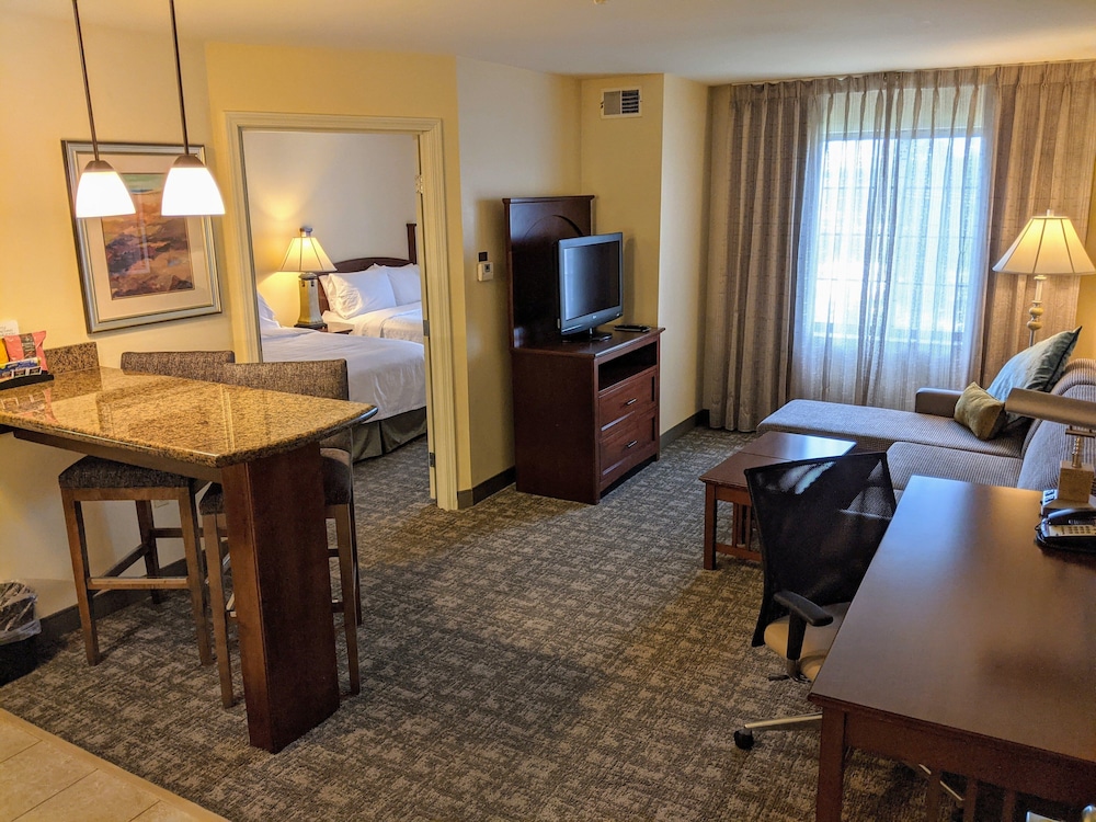 Staybridge Suites Indianapolis Carmel by IHG - photo 8