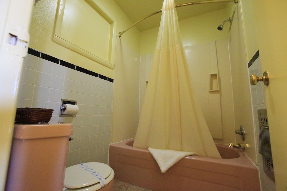 Shamrock Country Inn - photo 25
