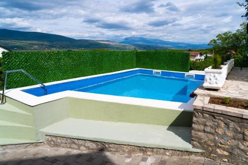 Holiday Home IFI — 4-Star Luxury Hotel in Mostar, Bosnia and Herzegovina