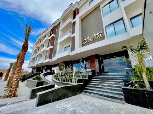 3BR 2BA Retreat with Four Pools Gym and Onsite Dining Close to El Gouna — 4-Star Luxury Hotel in Hurghada, Egypt