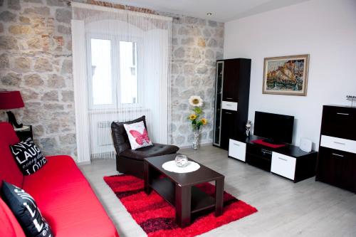Apartman u srcu grada Ilićev prolaz — 4-Star Luxury Hotel in Split, Croatia