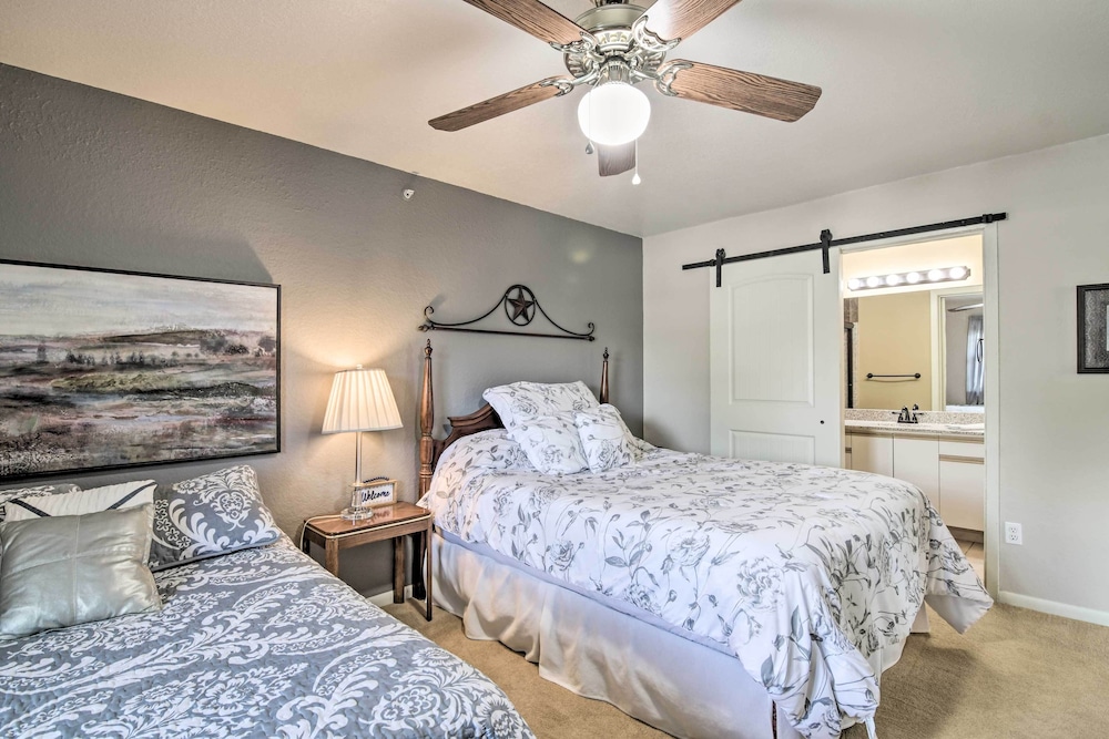 Holiday Hills Resort Condo with Hot Tub Access - photo 25