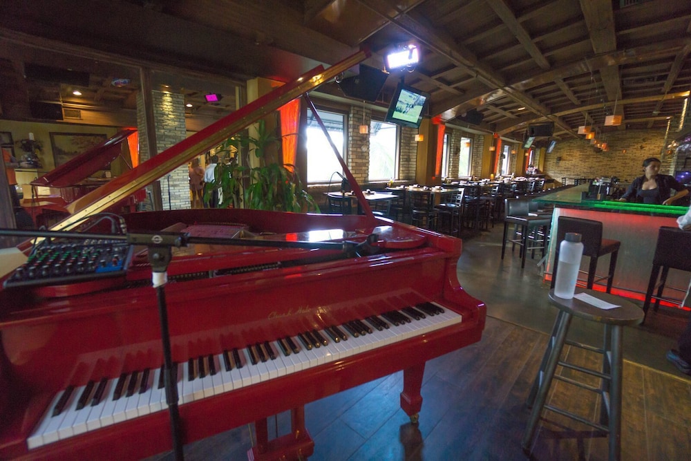Ocean Manor Beach Hotel - photo 83