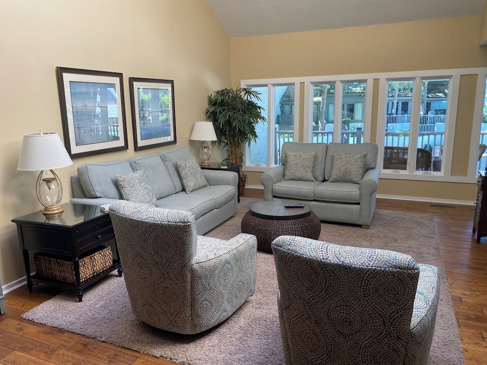32 Turtle Lane at the Sea Pines Resort - featured photo