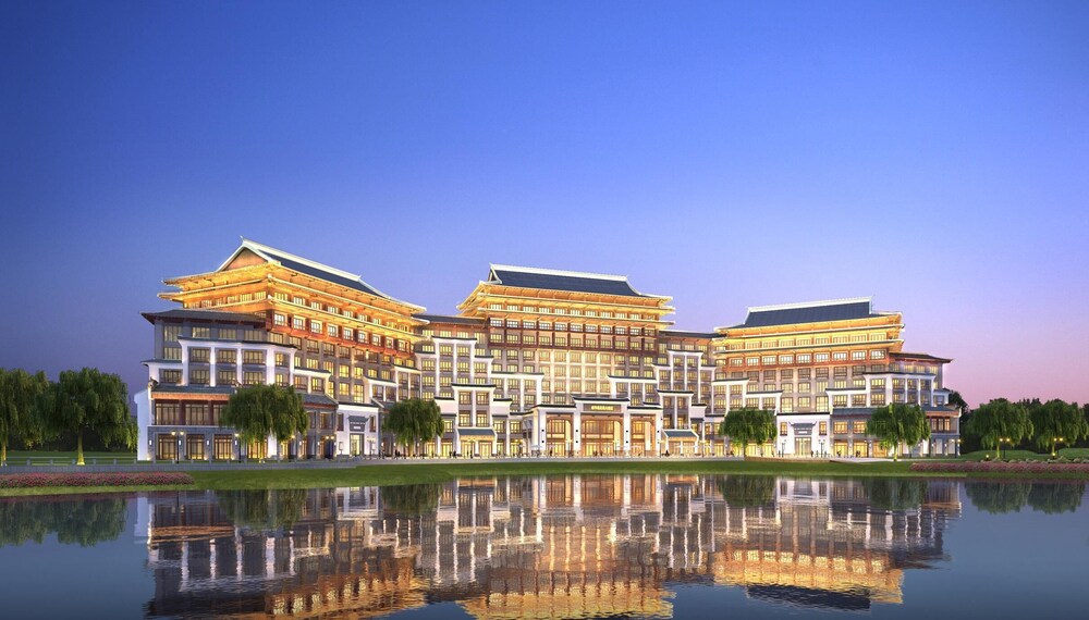 Wuhu Macrolink Legend Hotel — 5-Star Luxury Hotel in Wuhu, People's Republic of China
