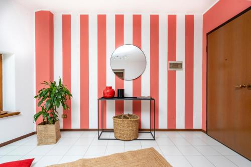 Le Mandarine Apartments Deluxe Apartment — 4-Star Luxury Hotel in Udine, Italy