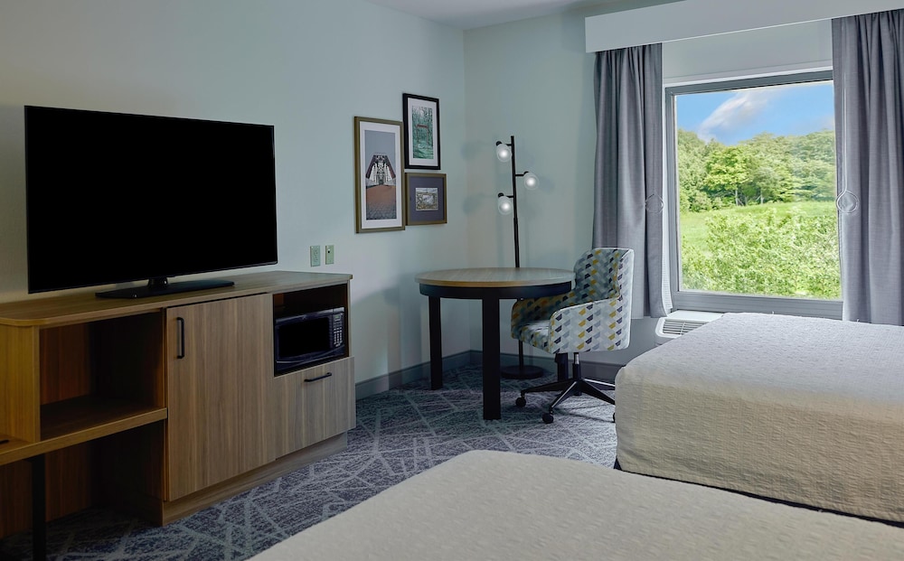 Hampton Inn & Suites Radcliff Fort Knox - photo 30