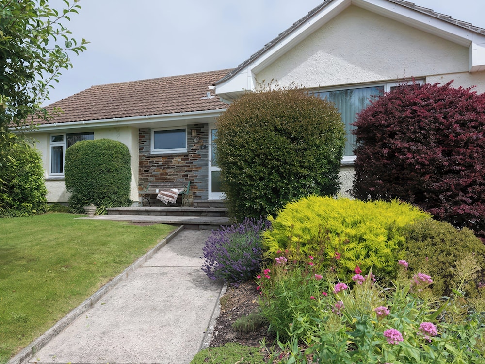 Curlew - carbon neutral hotel in Wadebridge