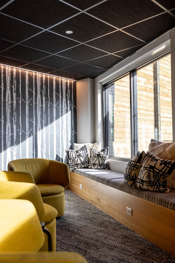 The Block Hotel & Commons - photo 8