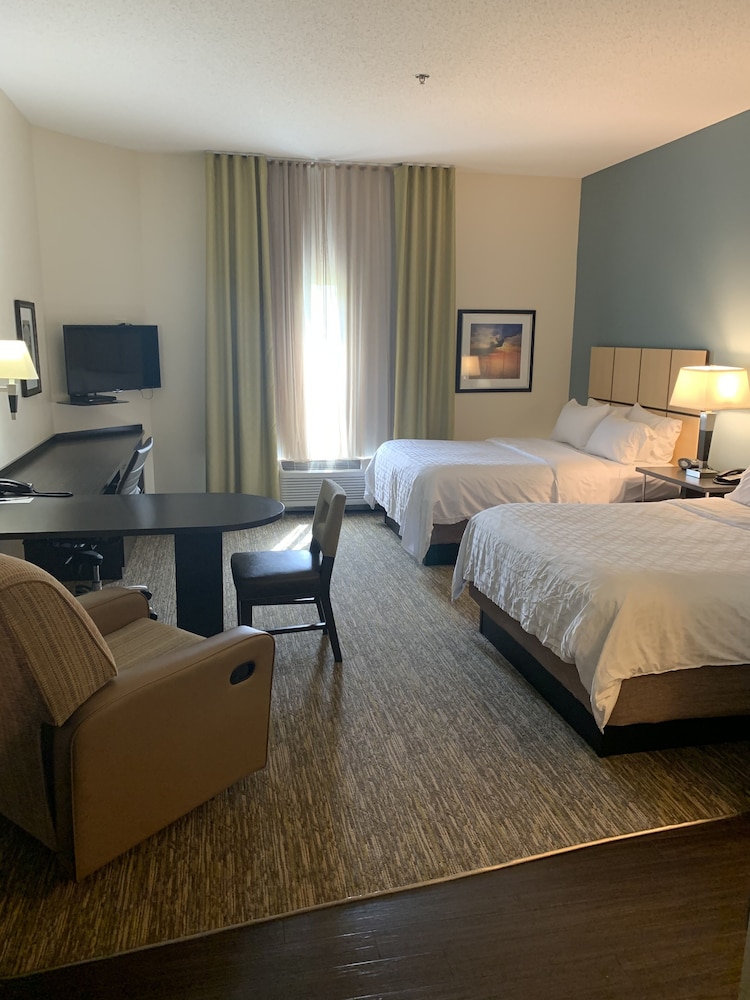 Candlewood Suites Fargo N. Dakota State University by IHG - photo 32