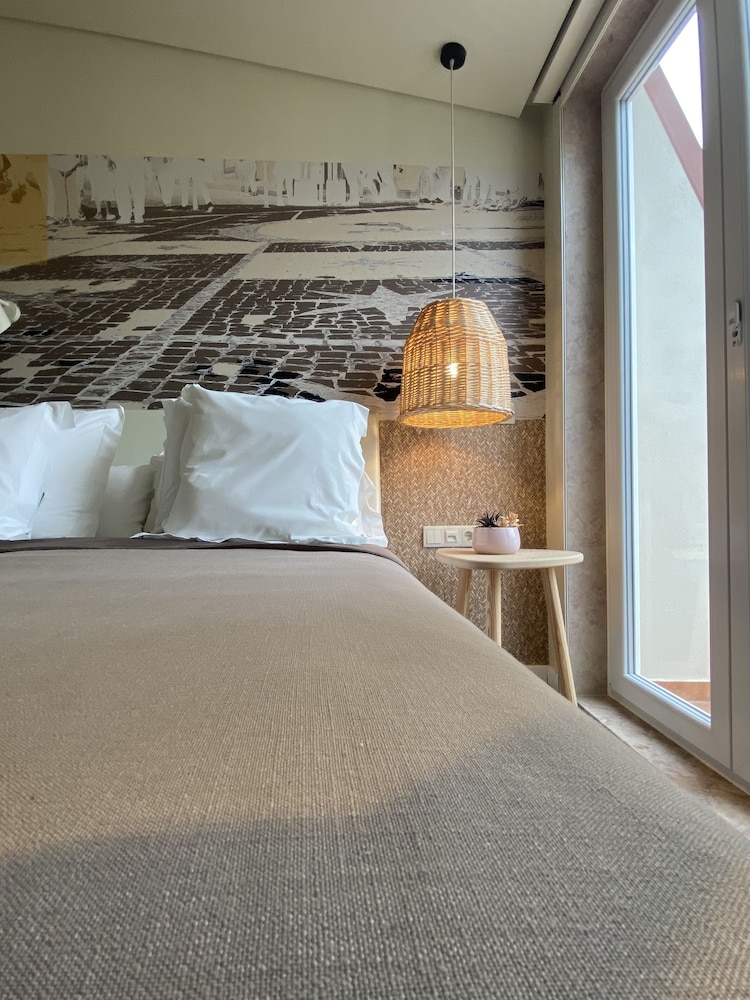 room Select Liberdade — Lisbon — photo 5