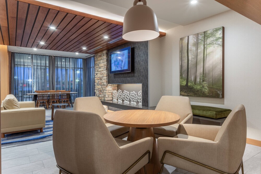 Fairfield Inn & Suites by Marriott Franklin - photo 18