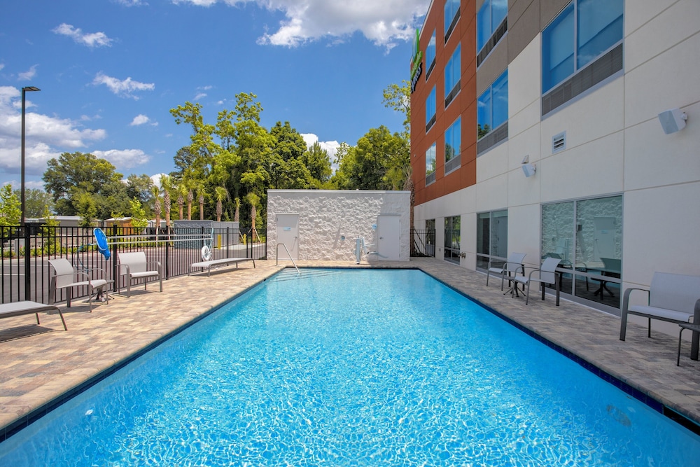 Holiday Inn Express Starke by IHG - photo 20