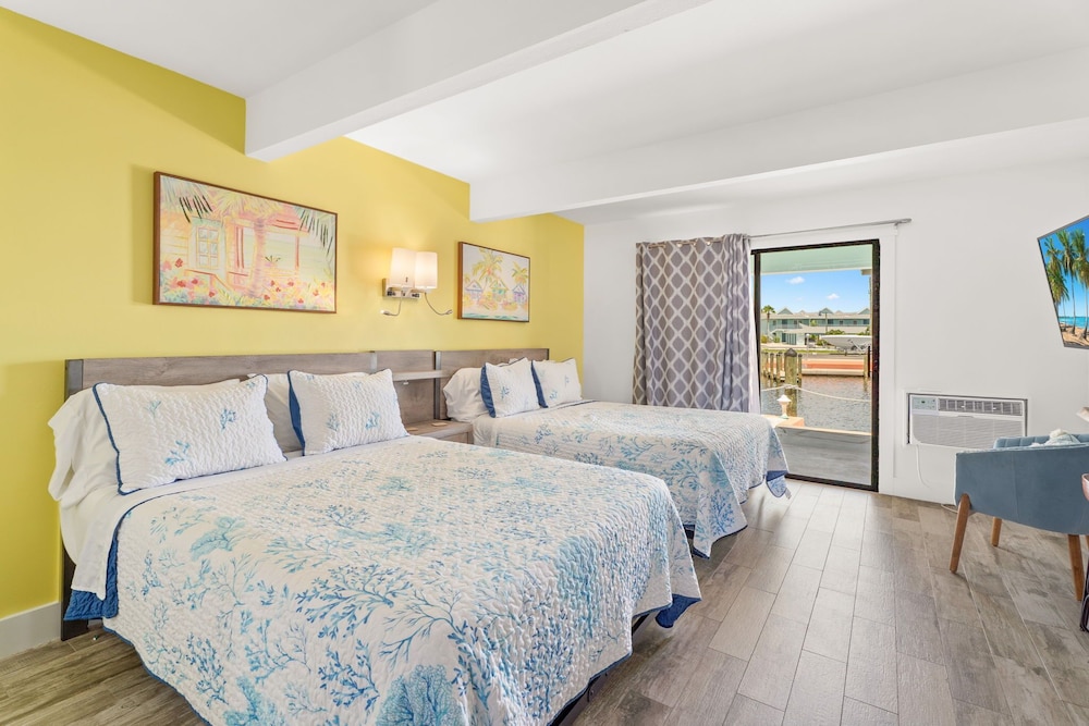 Off the Charts Inn & Out Island Resort - photo 8