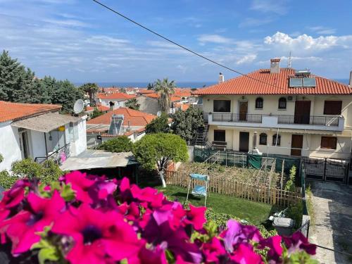 Marithea apartment — 4-Star Luxury Hotel in Pefkochori, Greece
