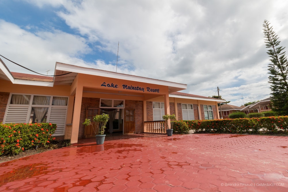 Lake Mainstay Resort in Anna Regina, Guyana