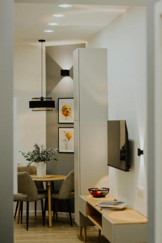 Skyline Luxury Suites