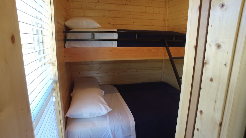 Silver Cove RV Resort - photo 8