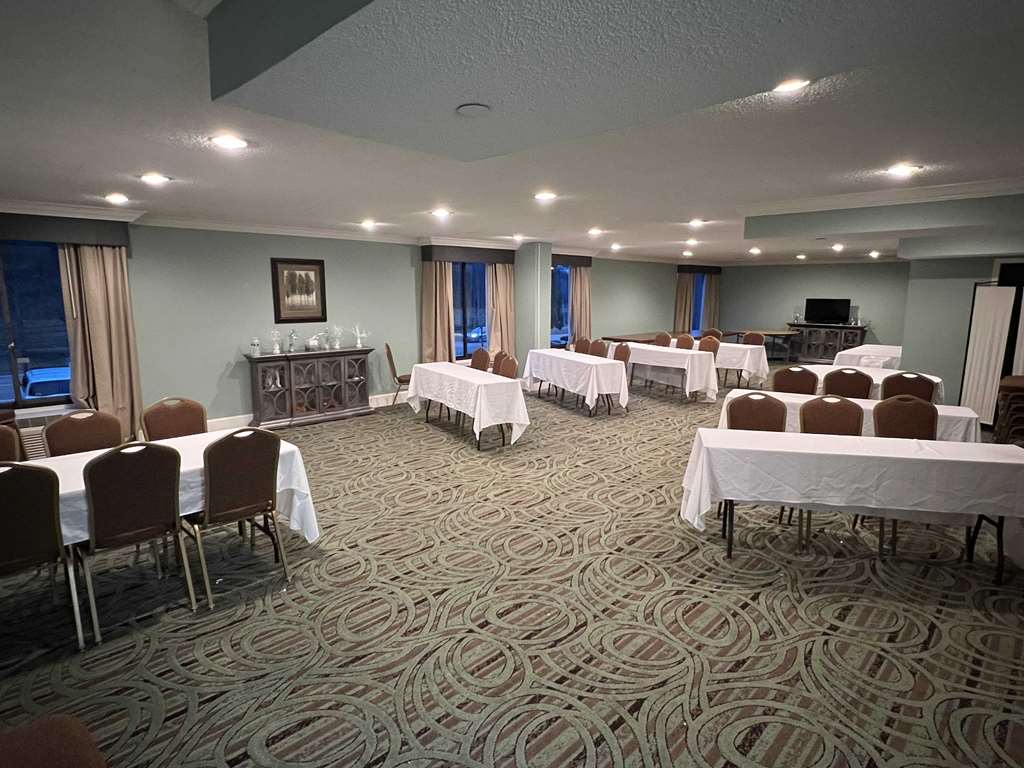 Best Western Williamsburg Historic District - photo 22