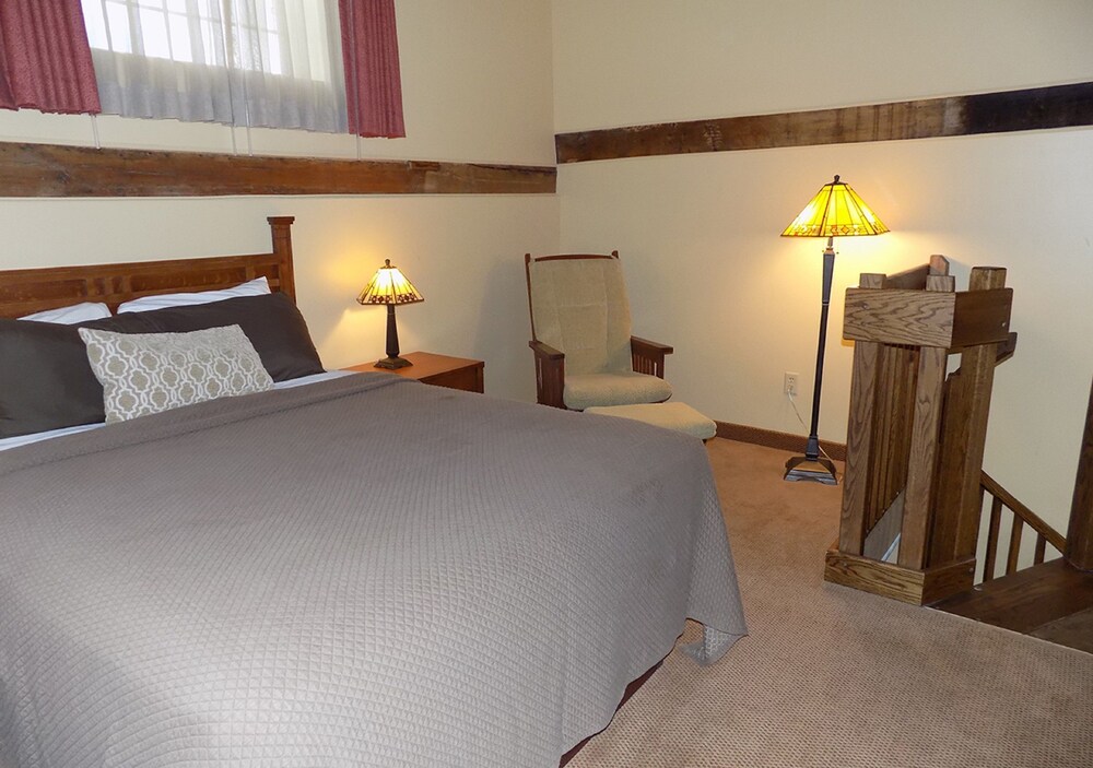 The Red Mill Inn - photo 7