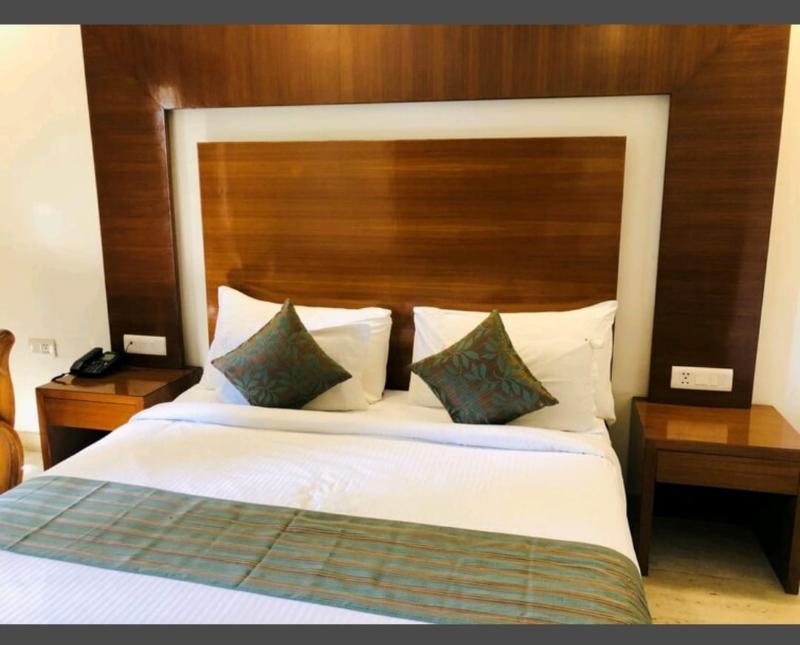 The Grand Aurra — hotel in Palwal