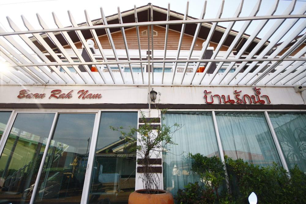 Baan Rak Nam — Ban Ko Lan — photo 3