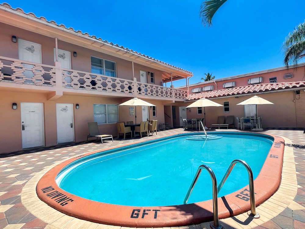 Hollywood Beach Swan — hotel in Hollywood