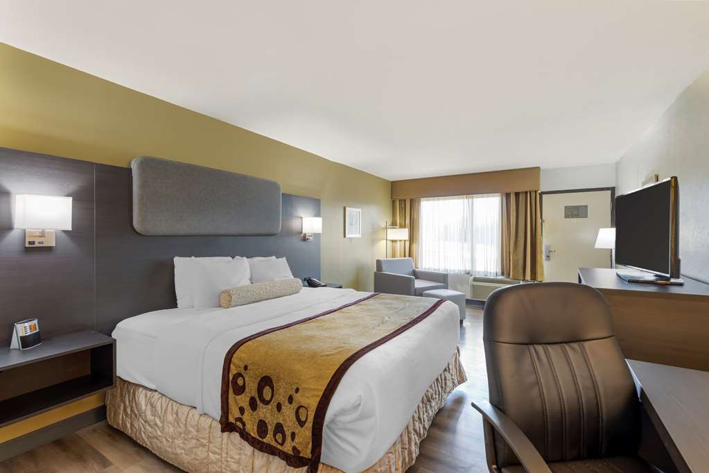 Best Western Plus Madison Huntsville Hotel - photo 8
