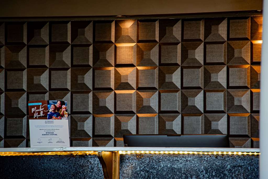 Super 8 by Wyndham Biloxi - photo 18