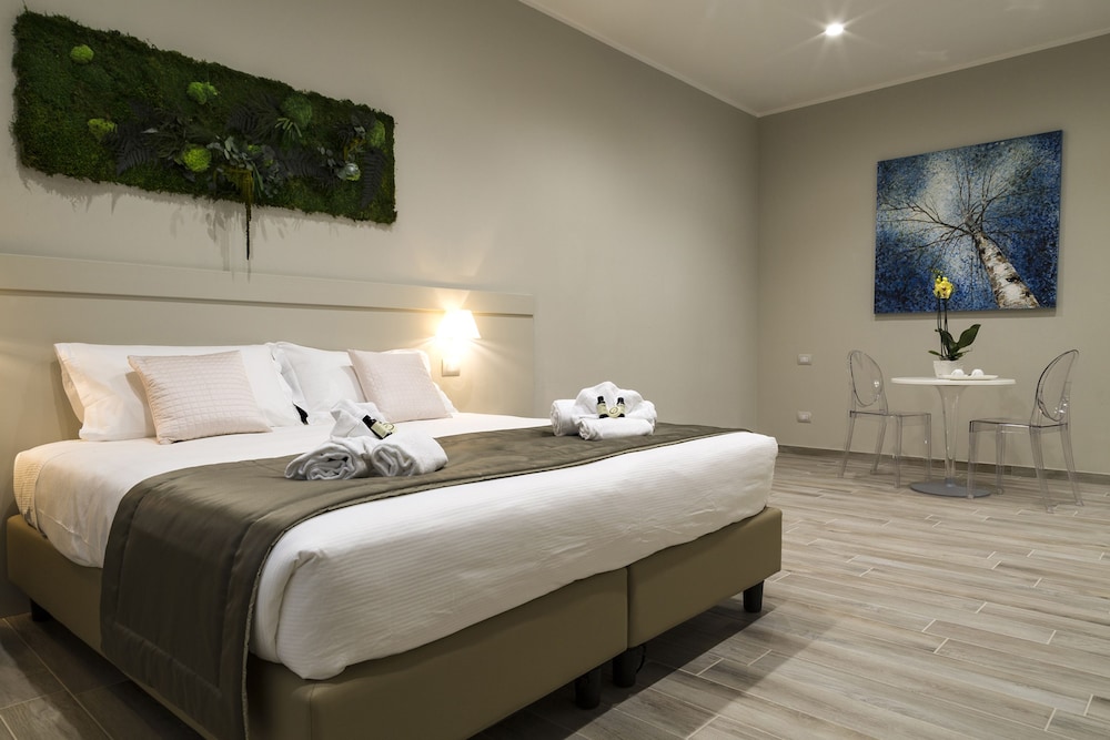 Borghetto Guest House — 4-Star Luxury Hotel in Rome, Italy