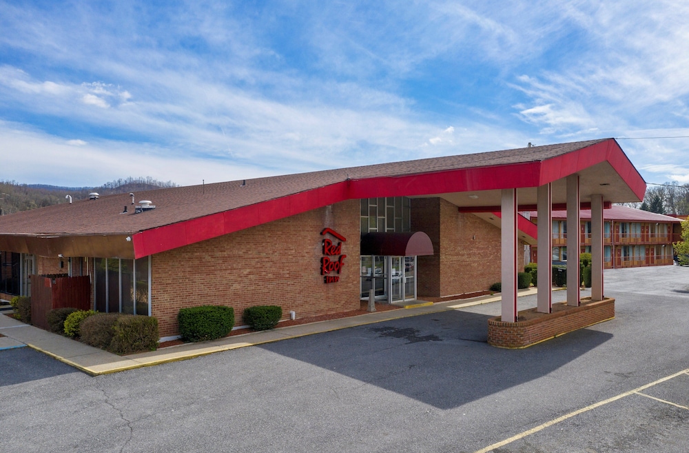 Red Roof Inn Marion VA - featured photo