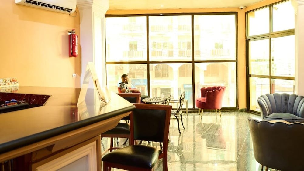 Sindz Palace Hotel in Yaounde, Cameroon