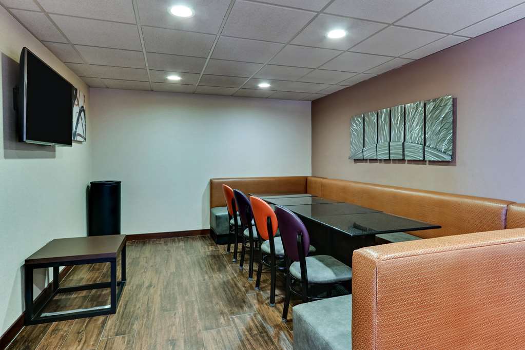 Drury Plaza Hotel San Antonio Airport - photo 10