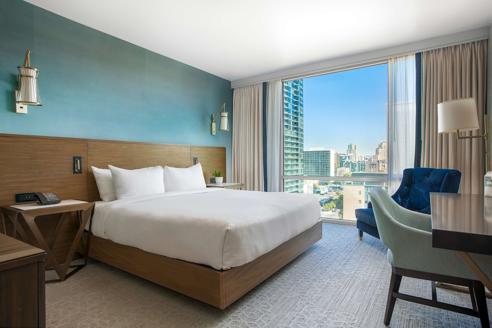 Carte Hotel San Diego Downtown Curio Collection by Hilton - photo 19