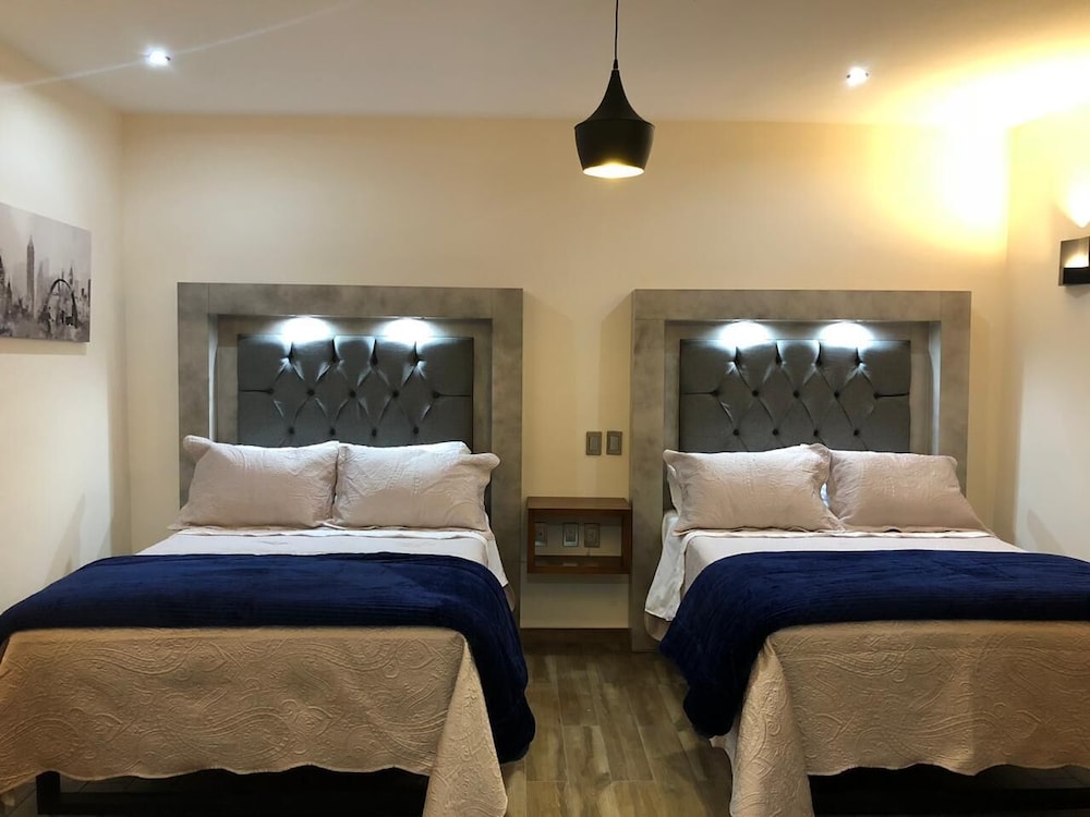 Gold Palace Hotel — hotel in San Juan De Los Lagos