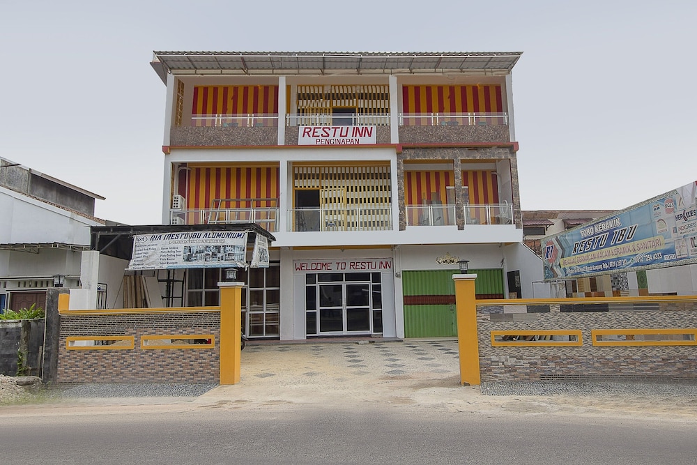Oyo 3784 Restu Inn in Bandar Lampung, Indonesia