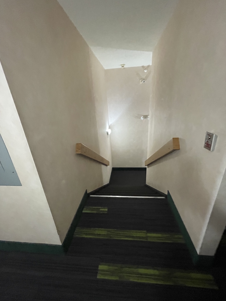 Hotel Yuma - photo 101