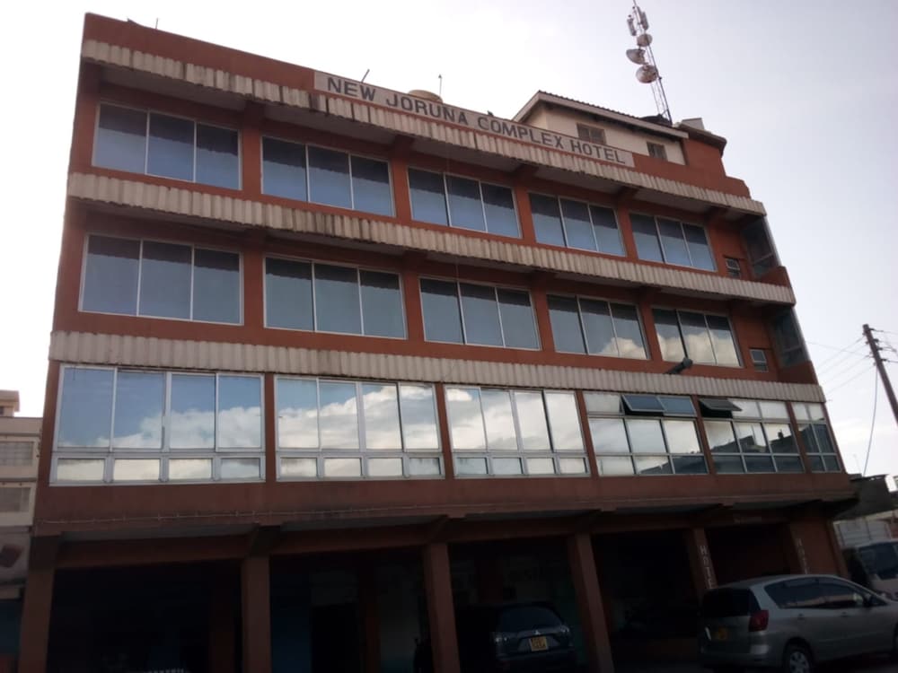 New Journa Complex Hotel in Naro Moru, Kenya