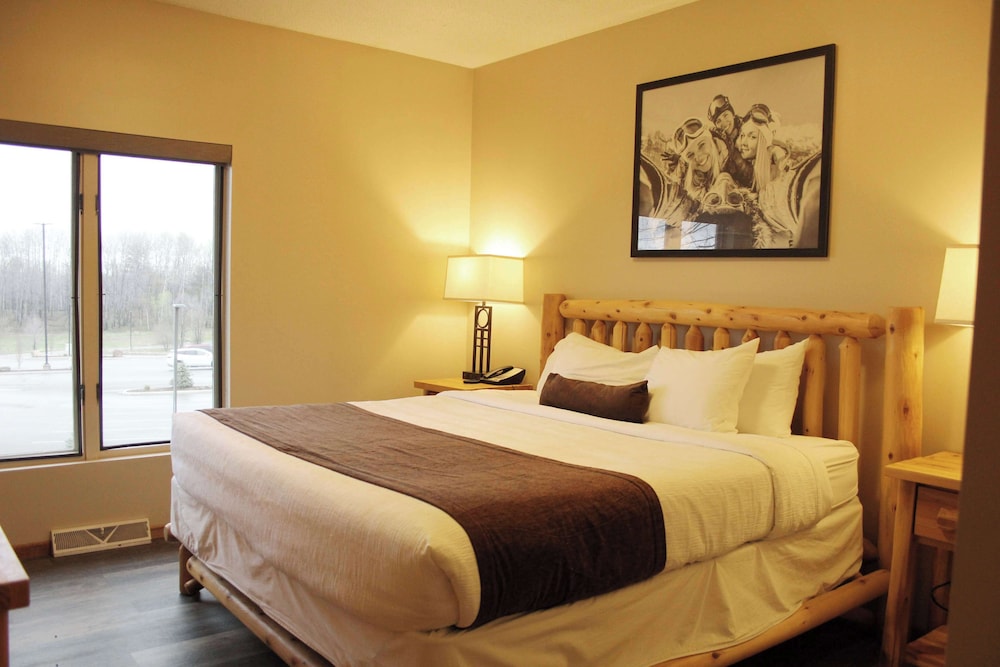 Pine Mountain Ski & Golf Resort - photo 17