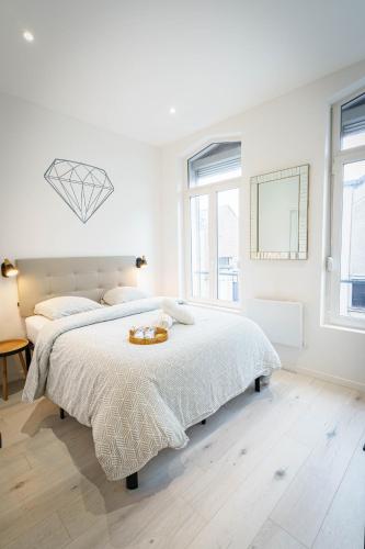 Le Petit Joyau de Voltaire in Saint-Quentin, France