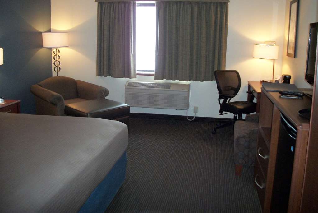 AmericInn by Wyndham Beulah - photo 13