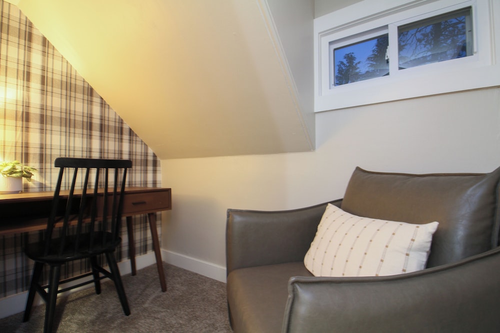 The Aurora Inn & Cottages - photo 37