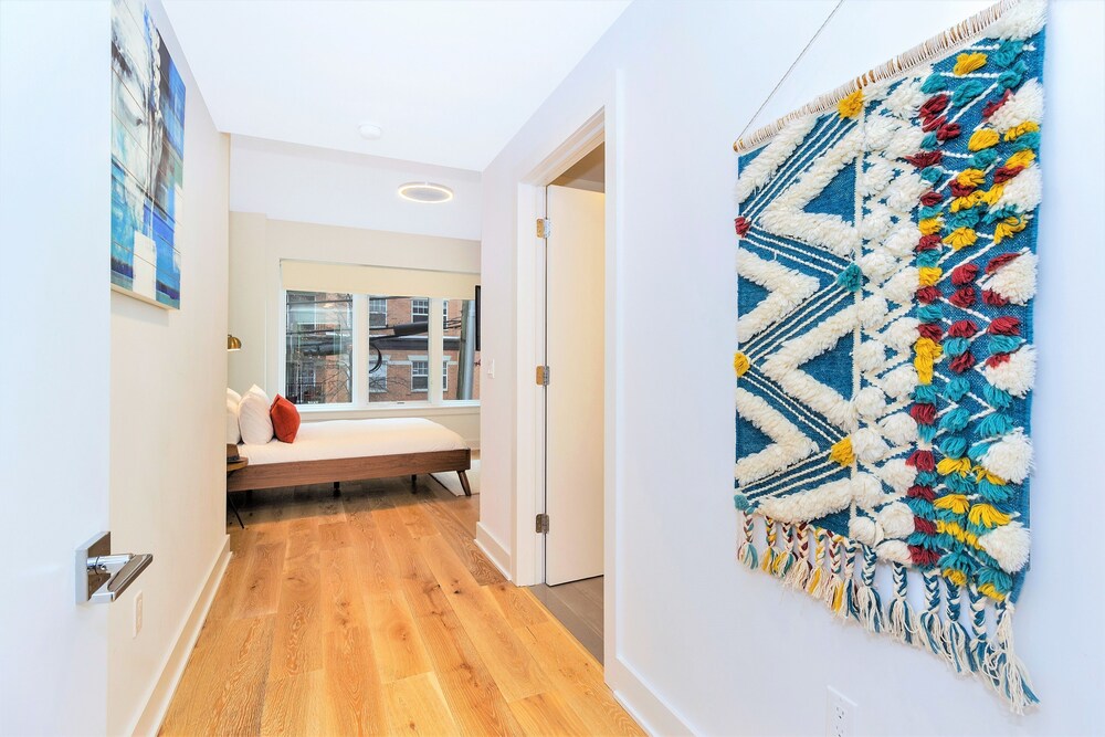 Dharma Home Suites Hoboken at Grand - photo 11