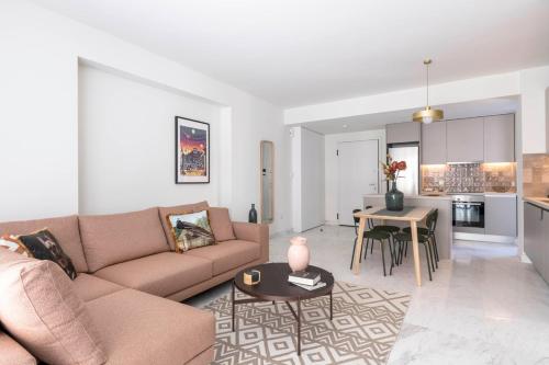 The HostMaster WiseView Celeste — 4-Star Luxury Hotel in Athens, Greece