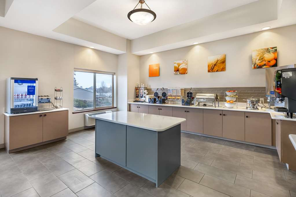 Comfort Suites Redmond Airport - photo 94