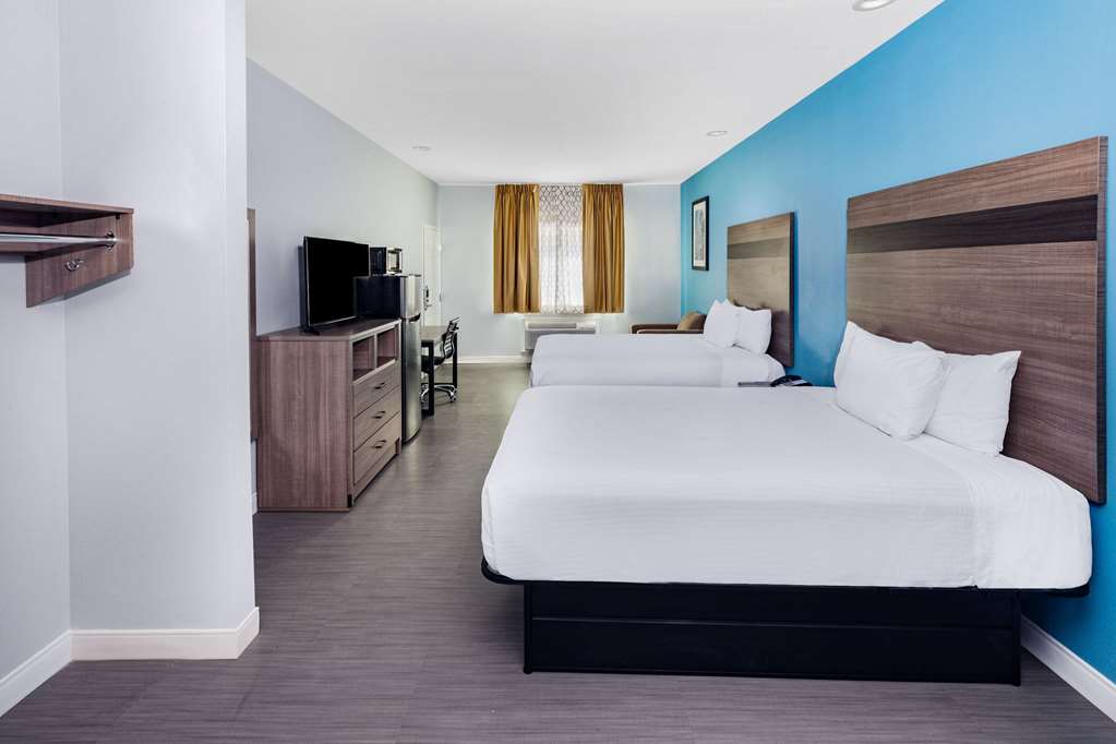 Baymont by Wyndham Freeport Texas - photo 53